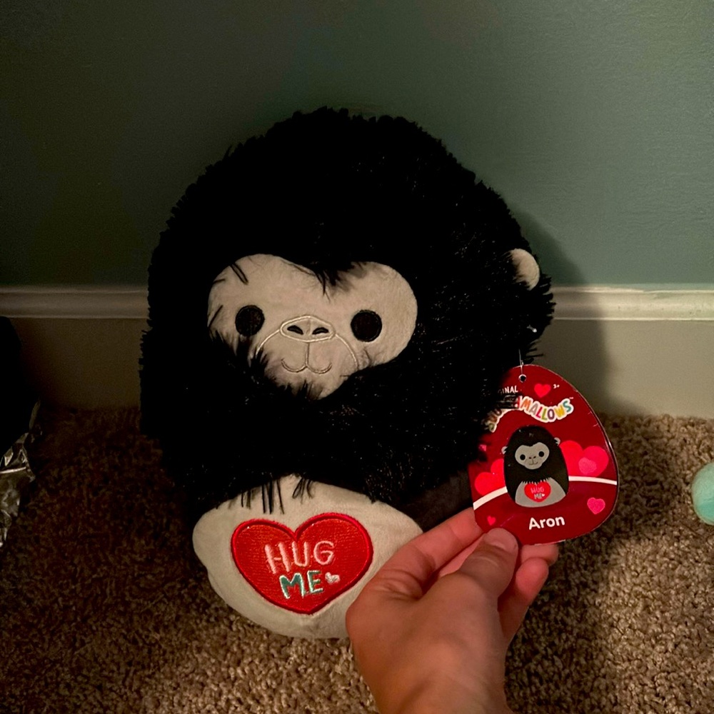 Selling valentine gorrila hug me squish mellow